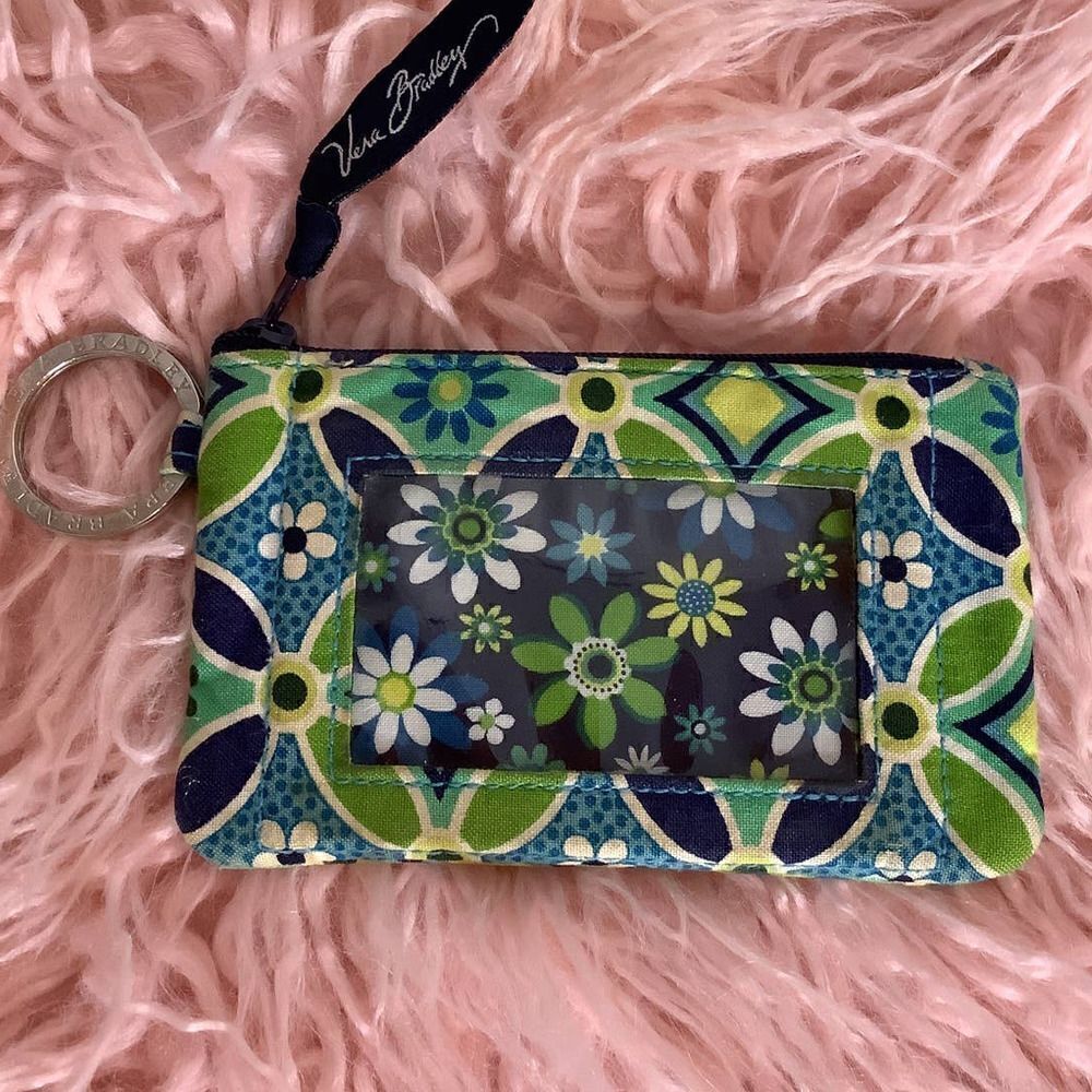 Vera Bradley ID & Keyring Holder - Picture 1 of 3
